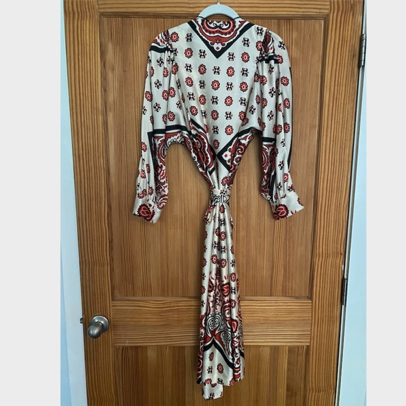 ZARA PRINTED WRAP DRESS - Picture 5 of 6